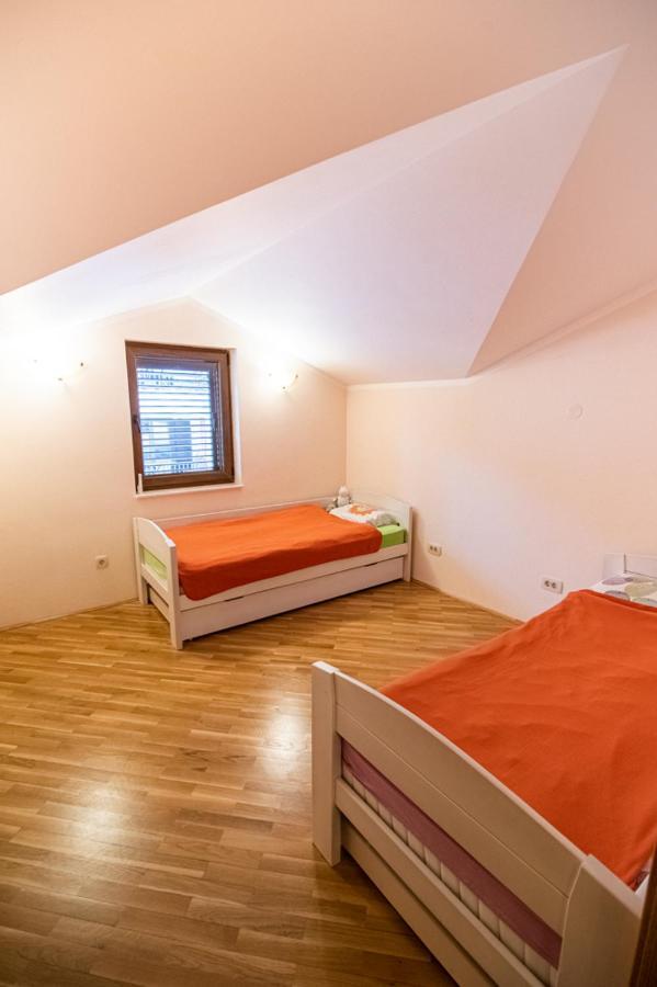 Boka Apartment Baošići Exteriör bild